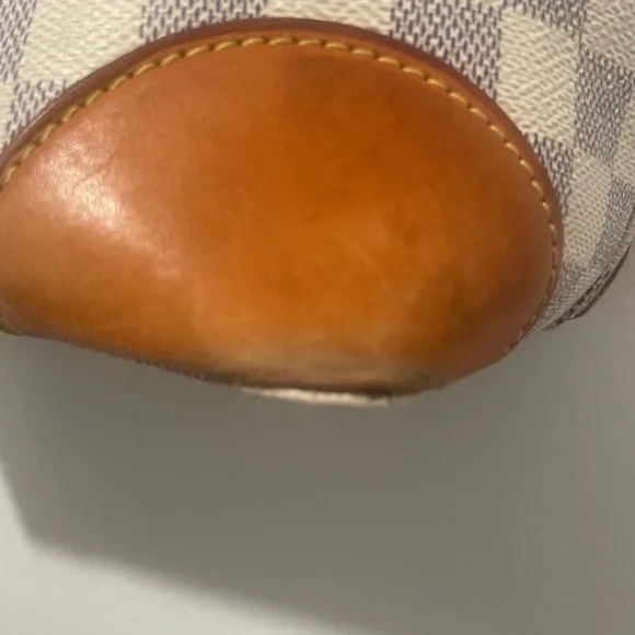 Louis Vuitton Hampstead MM - Picture 5 of 10